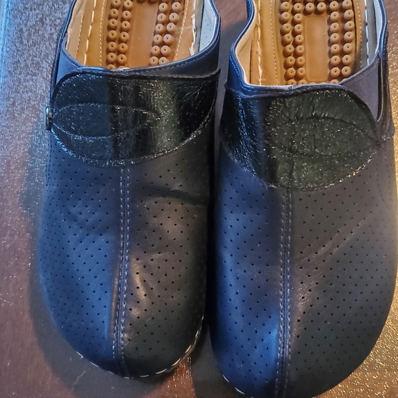 Comfy clogs - Picture 2 of 4